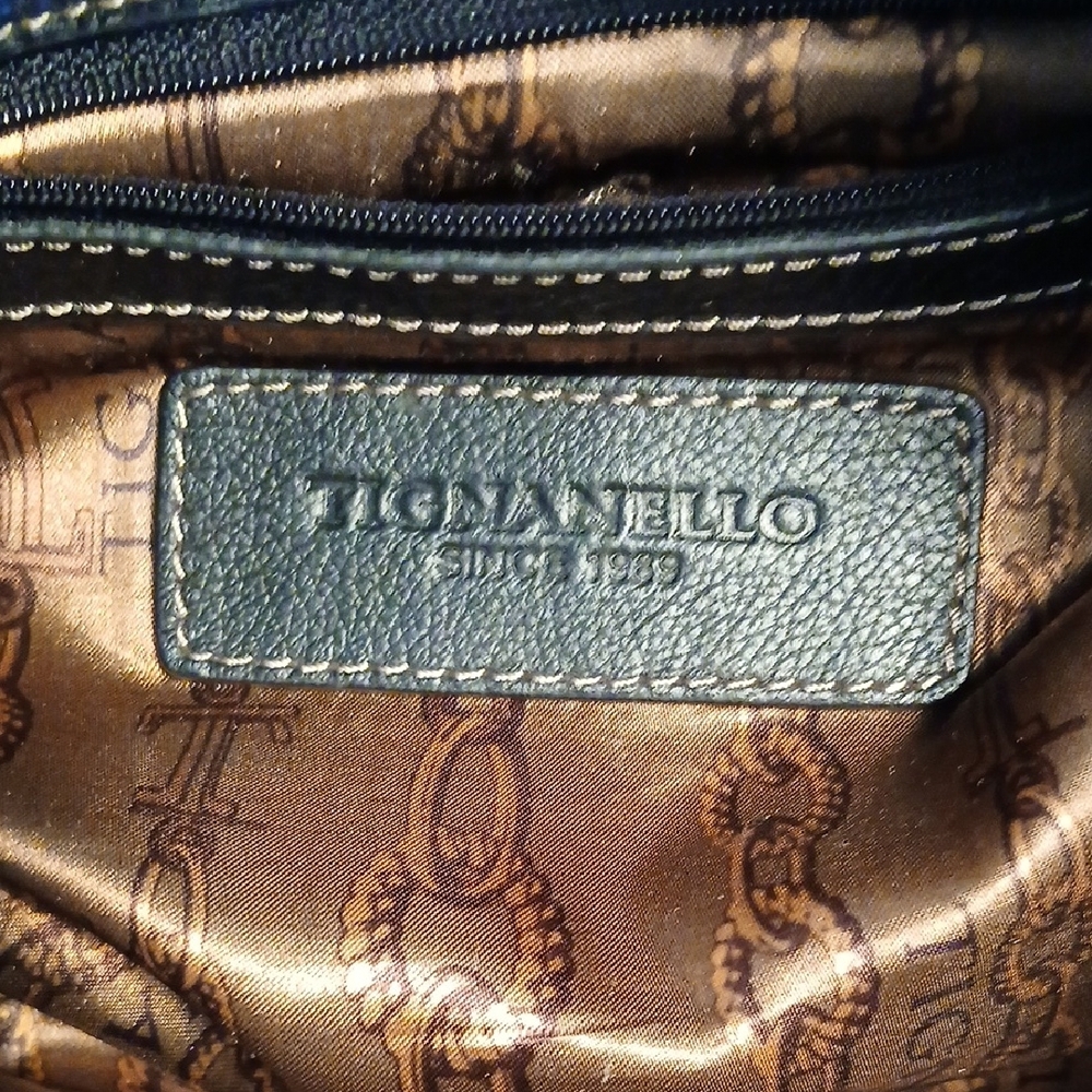 Tignanello Black Leather Shoulder Bag - Picture 5 of 6